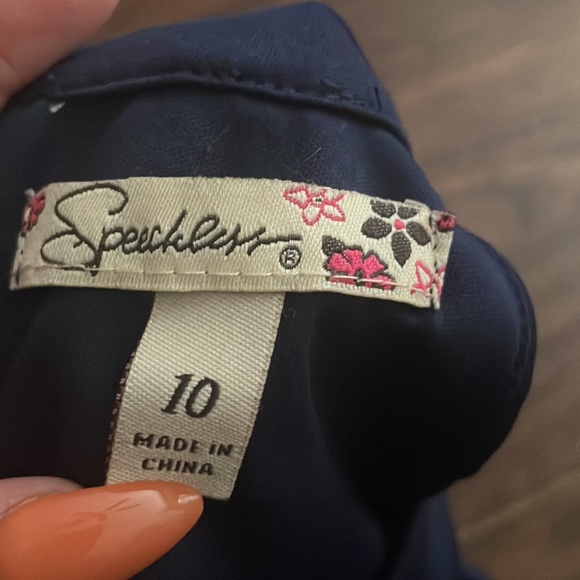 Dress - Picture 5 of 5